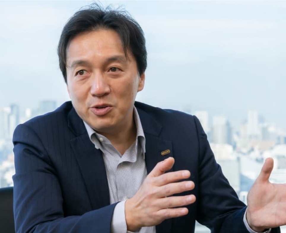 株式会社ラウンドワンジャパン 代表取締役 社長 川口英嗣