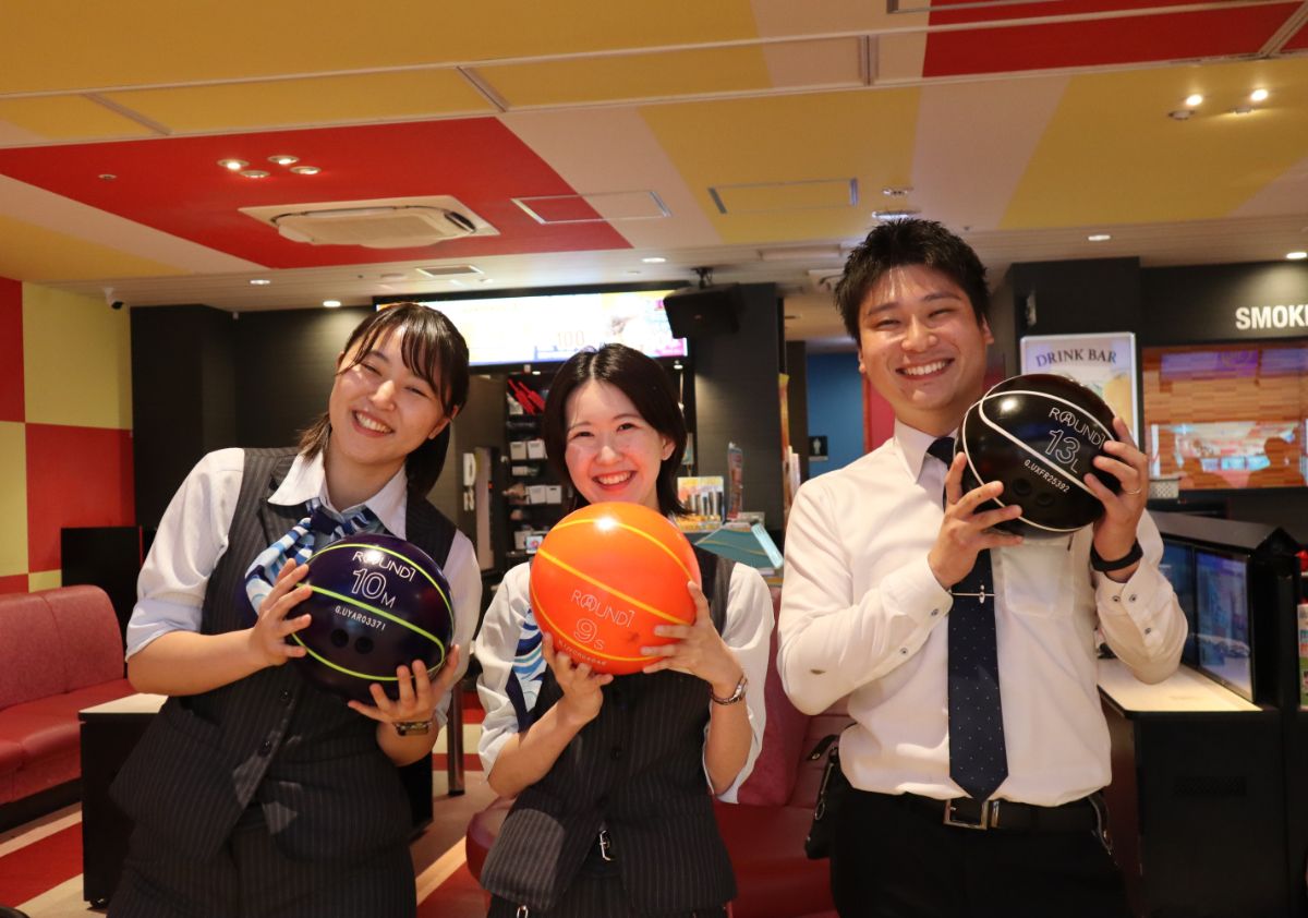 運営部×人事部TUNAGプロジェクト　 RECRUITチームの3名